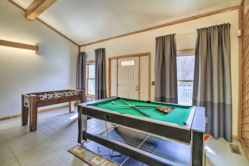 Mtn-View Home w/ Game Room - Near ATV Trails! House in West Virginia