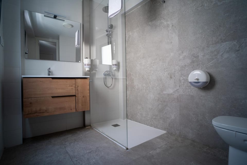 Shower, Bathroom