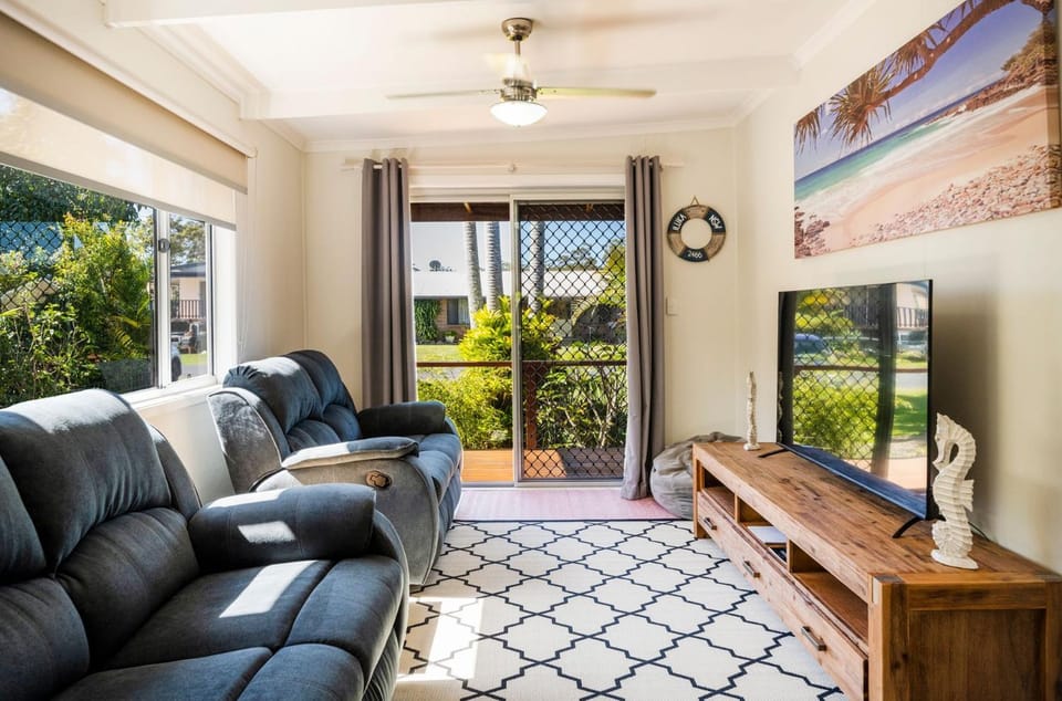 Fins Hideaway House in Iluka