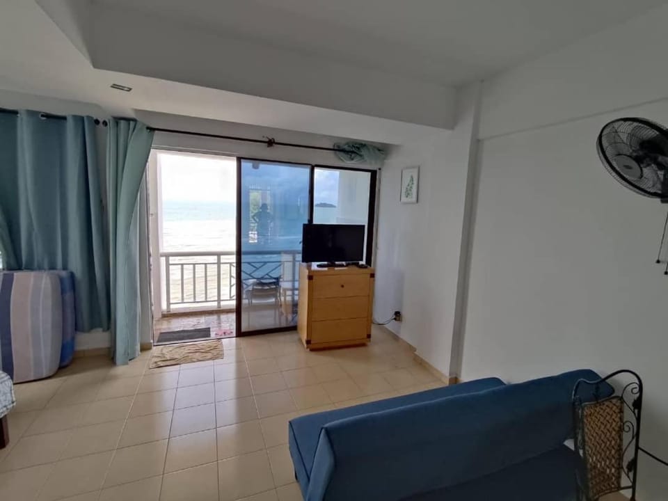 PD Paradise Lagoon Apartment North B-2-6 Apartment in Port Dickson