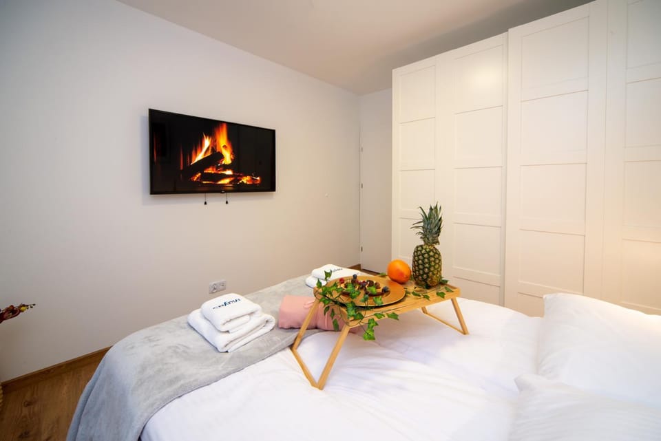 Maya's Flats 49 - spacious 3 rooms apartment in Gdańsk Apartment in Gdansk