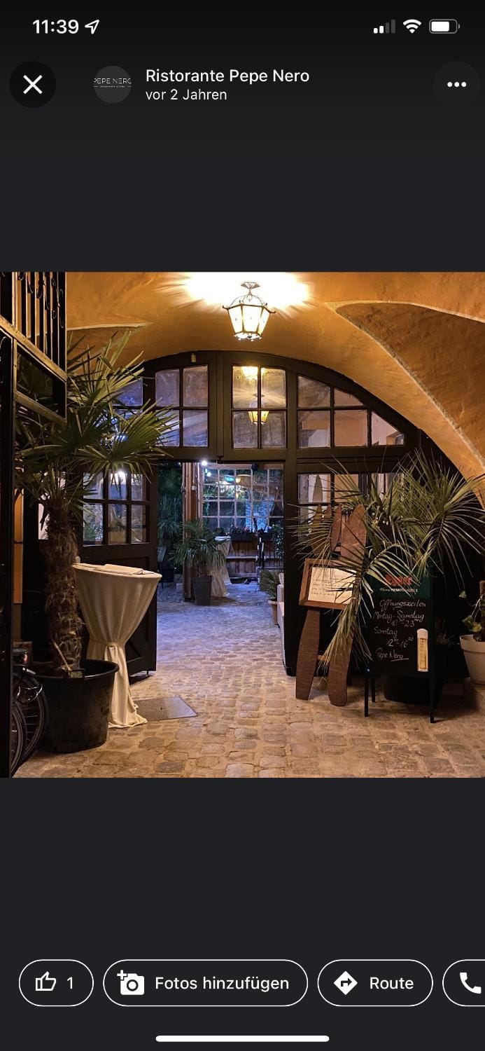Restaurant/places to eat