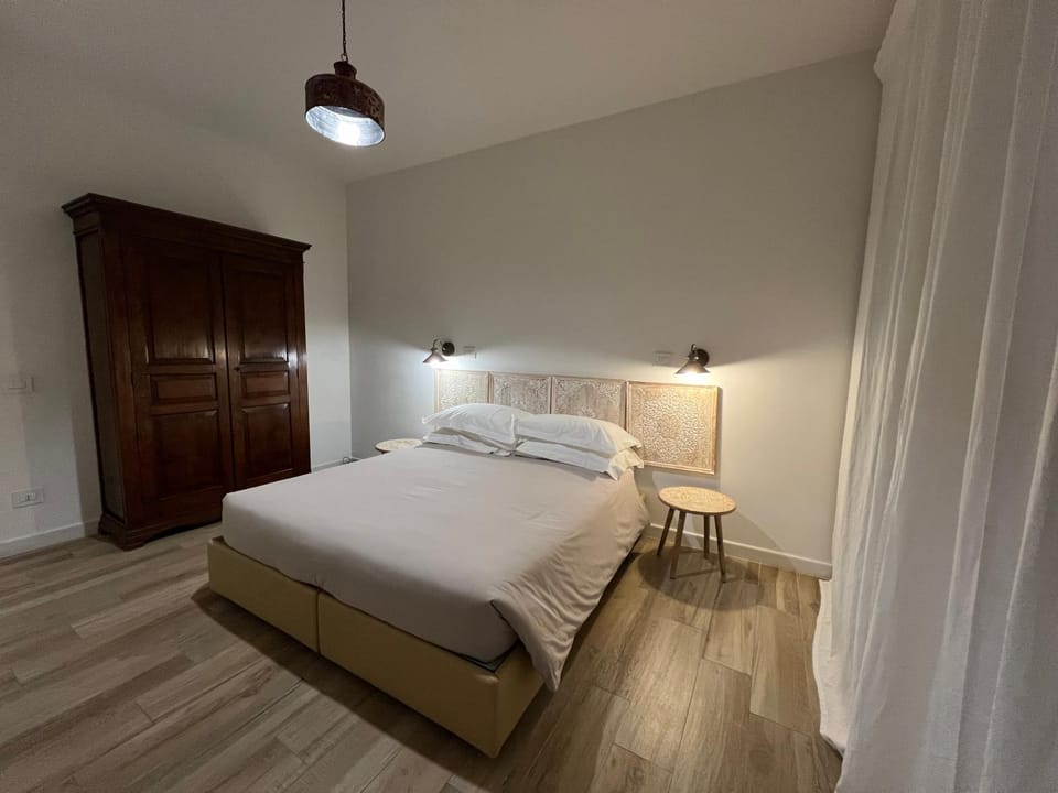 Bed, Bedroom, wardrobe