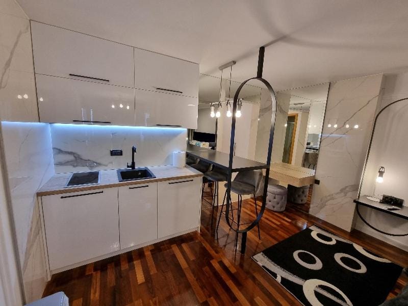 Kitchen or kitchenette, stove