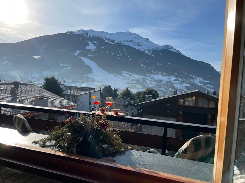 View (from property/room), Balcony/Terrace