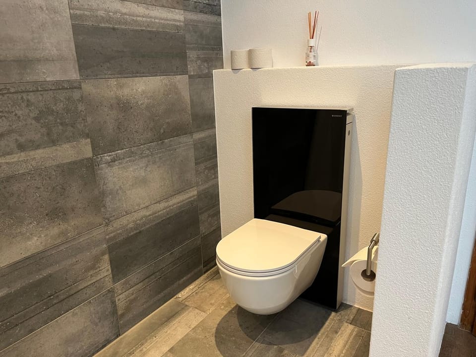 Toilet, Bathroom