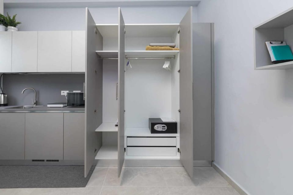 safe, wardrobe