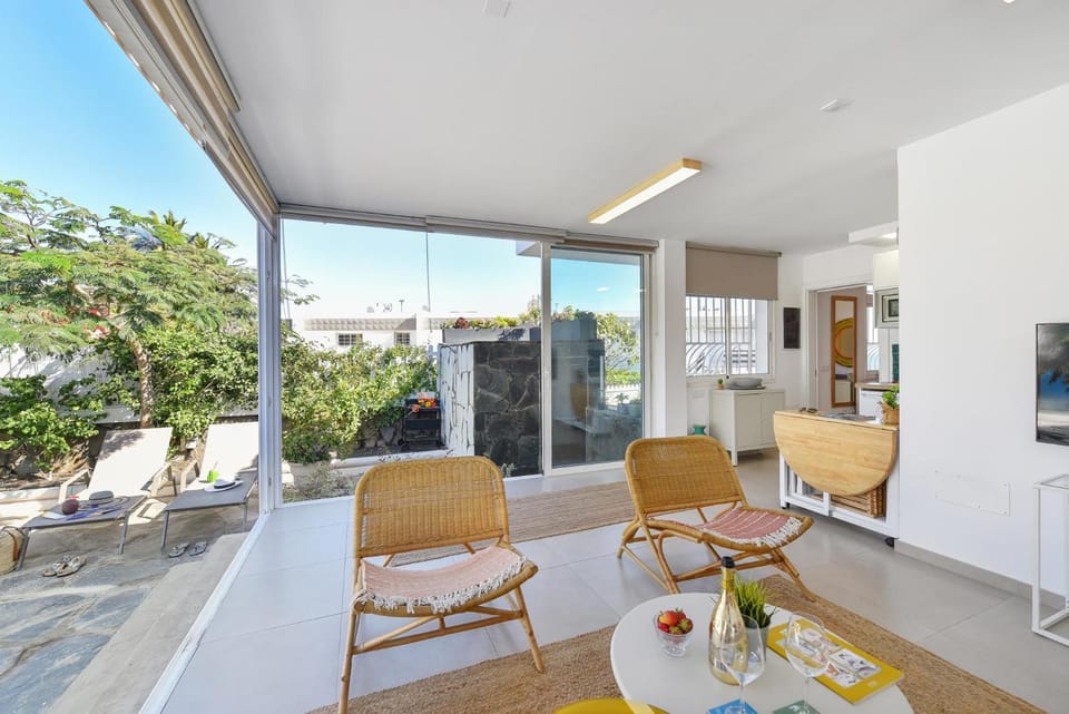 Balcony/Terrace, Living room