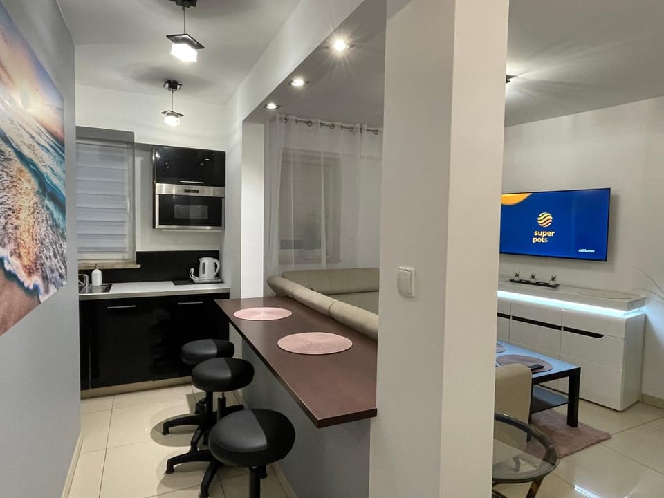 TV and multimedia, Kitchen or kitchenette