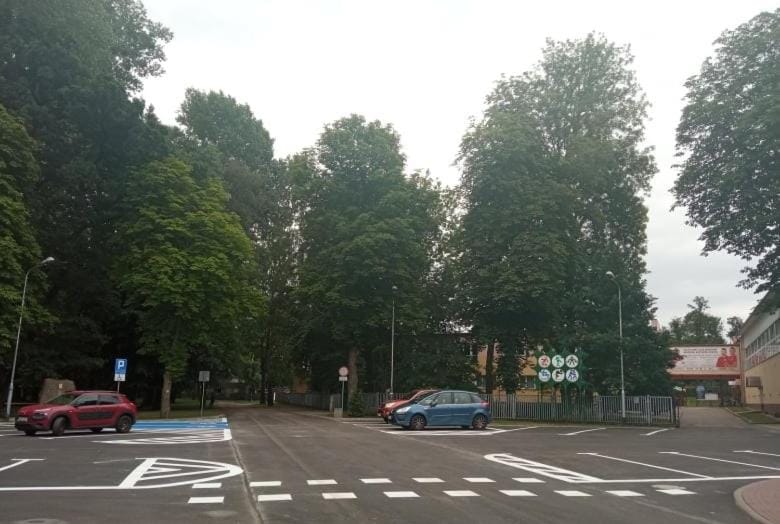 Property building, Parking