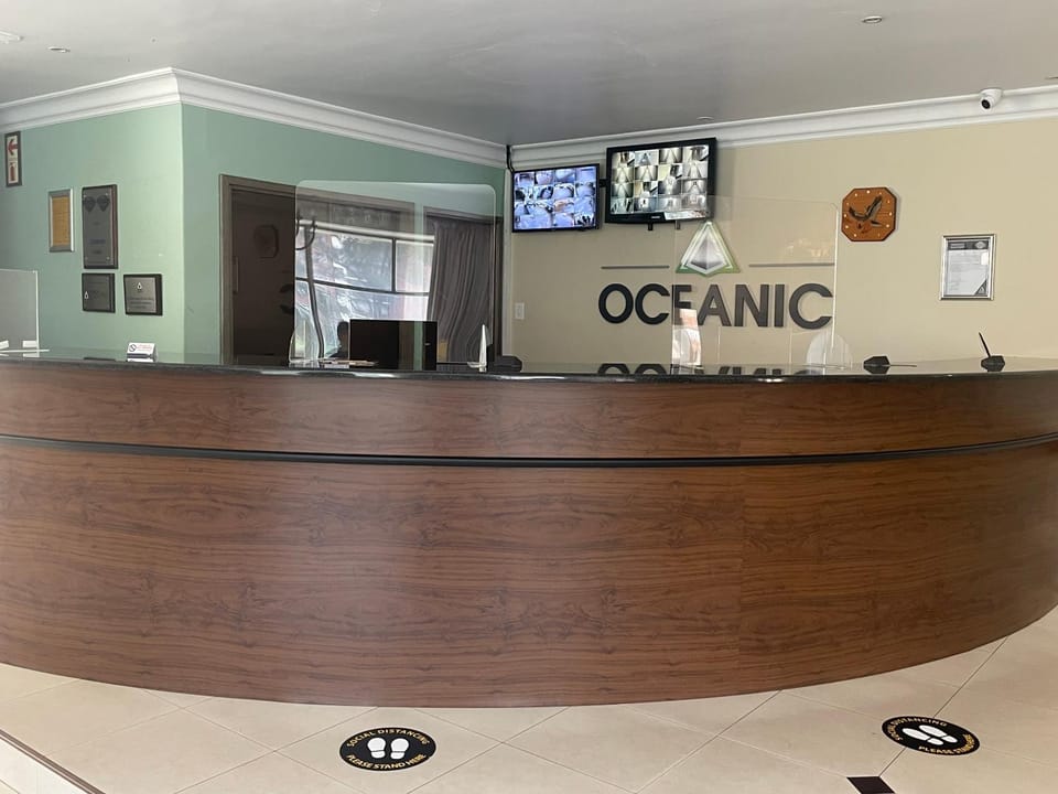 Oceanic View Apartment in Durban