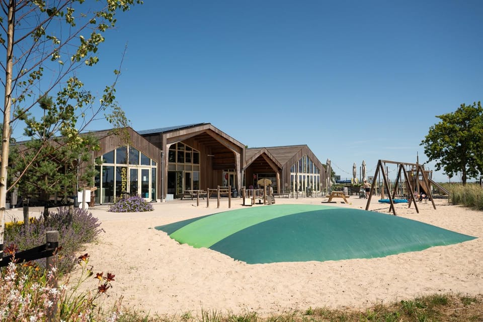 Panoramatent, in de natuur aan zee Luxury tent in Callantsoog