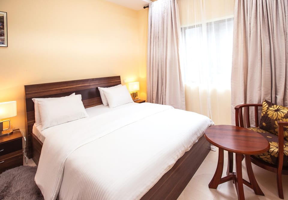 Rushmore - Premier 2 Room Bed and Breakfast in Lagos, Nigeria