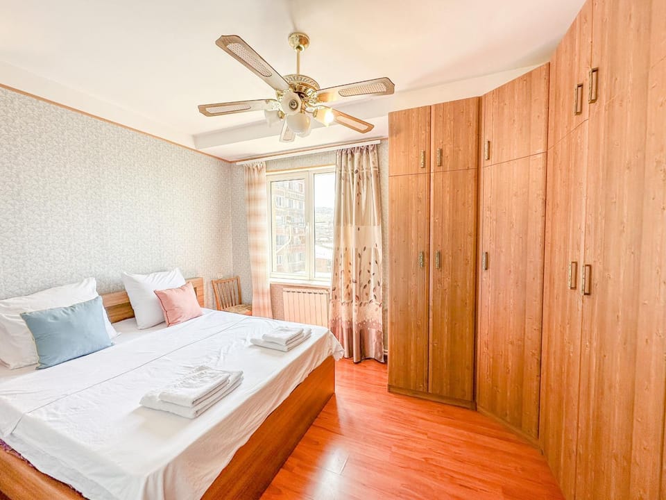 Bed, Bedroom, fireplace, towels, wardrobe