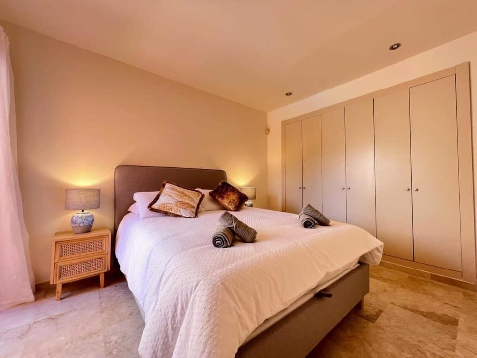 Modern 2 Bedroom Beachside Apartment NR72 Apartment in Los Alcázares
