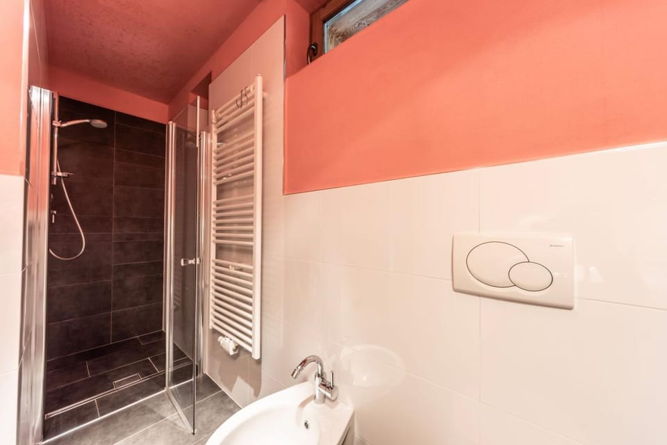 Bathroom, Living room