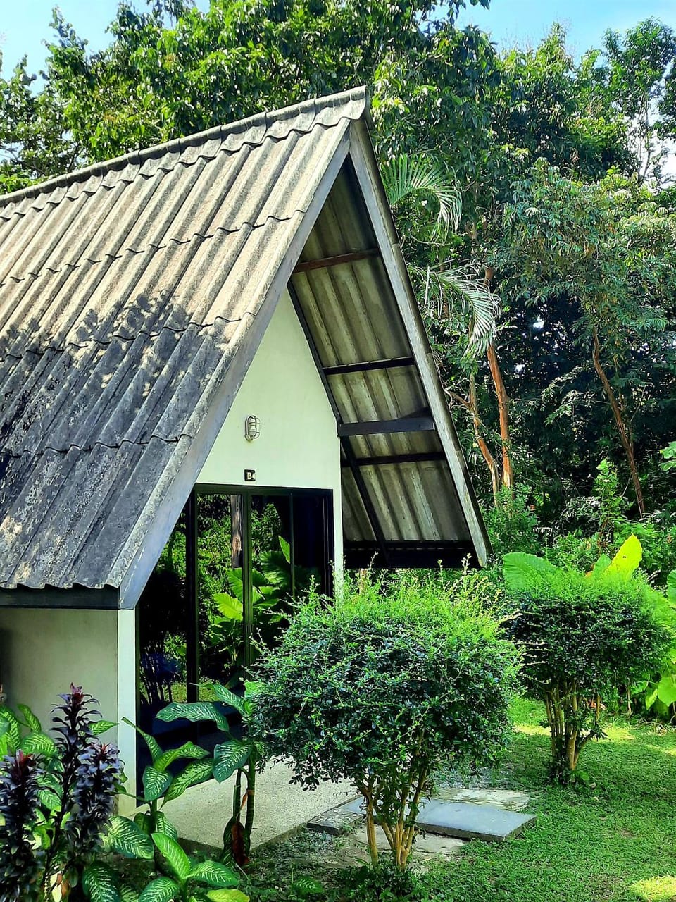 Property building, Garden