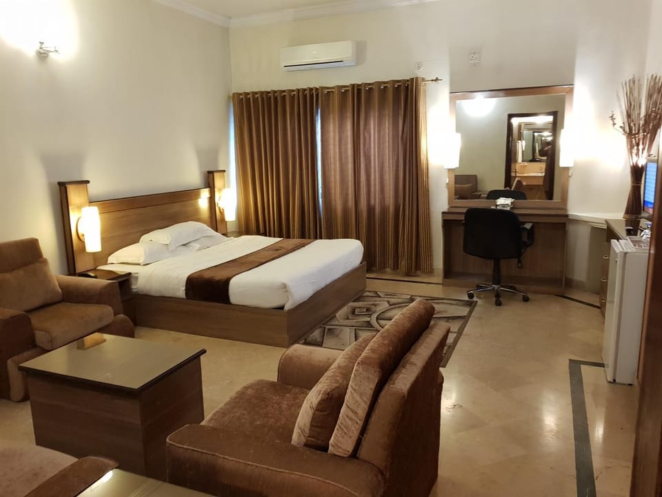 Peace Guest House Bed and Breakfast in Islamabad