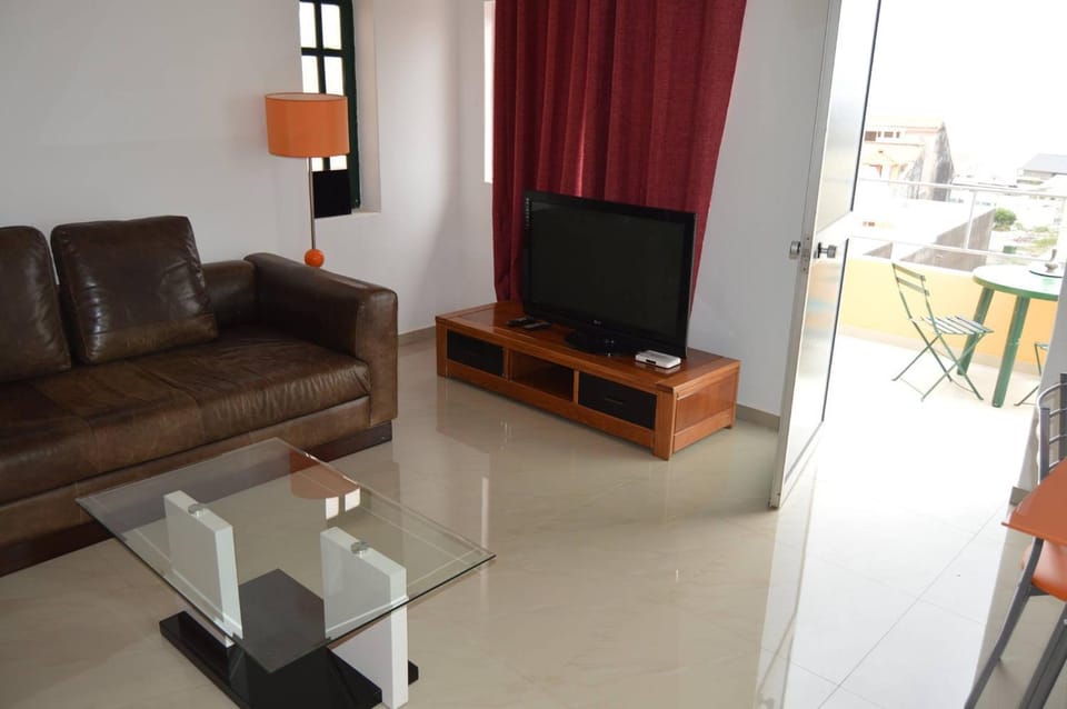 Communal lounge/ TV room, TV and multimedia, Living room, Seating area