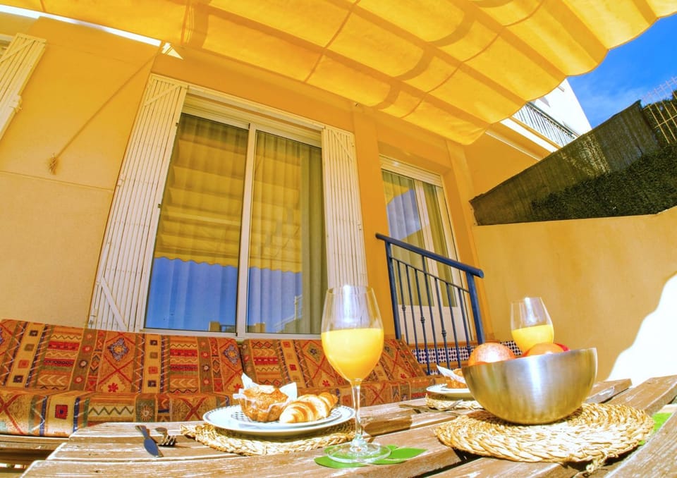 Amplia Terraza con Piscina, Garaje y Aire Acondicionado - by Aloha Palma Apartment in Aguilas