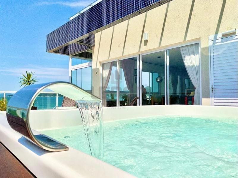 Hot Tub, Hot Tub, Balcony/Terrace