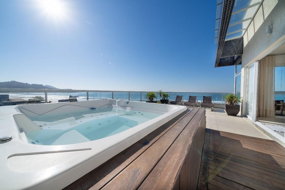 Hot Tub, Sea view