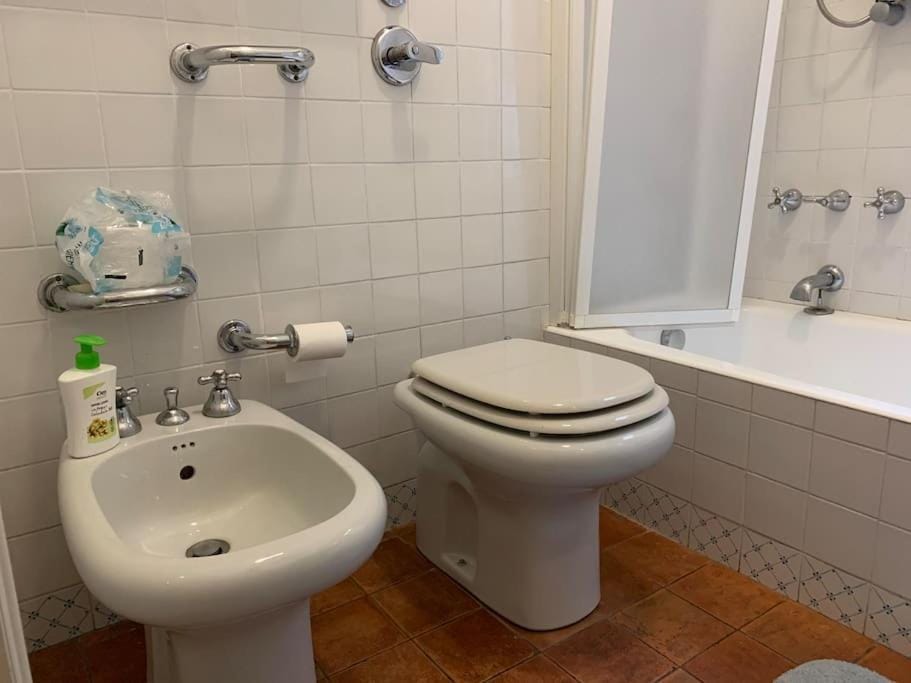 Bright - Entire apt - 24h check-in Apartment in Milan