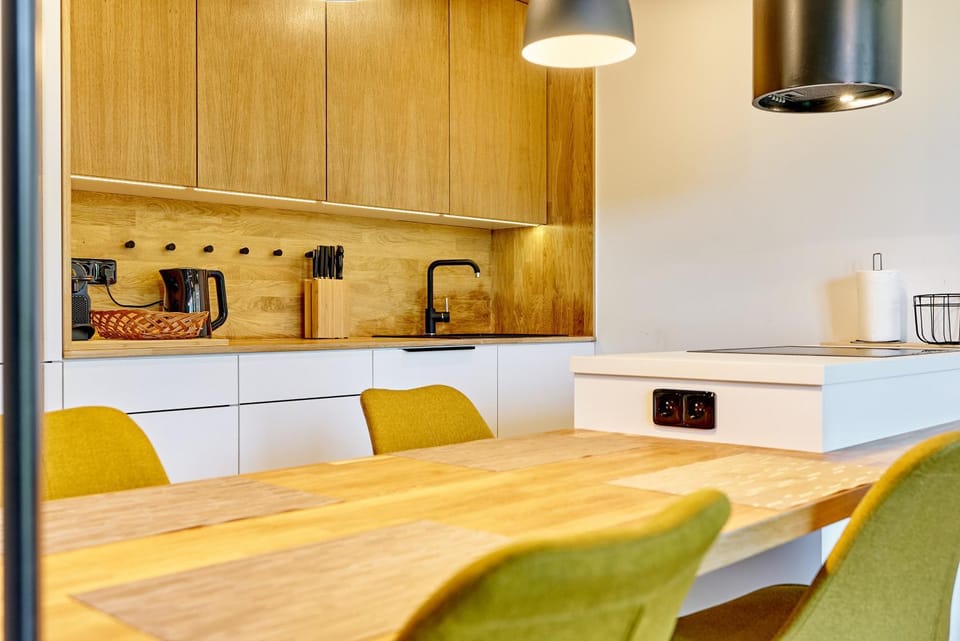 Kitchen or kitchenette, stove