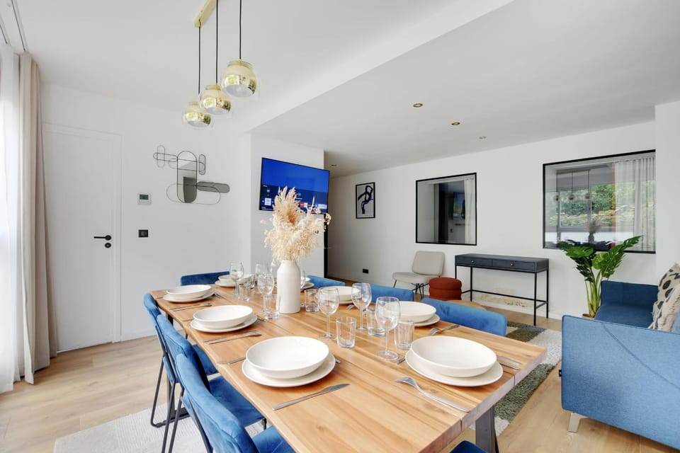 Incroyable appartement - 3BR-8P - Pl de la Nation Apartment in Paris