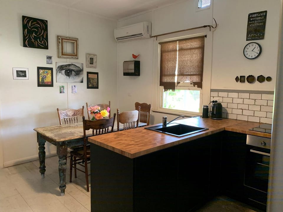 18 Herbert Street Normanville House in Normanville