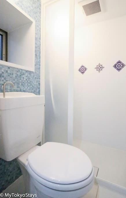 Toilet, Bathroom