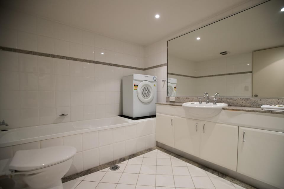 Toilet, Bathroom, Bath, dryer
