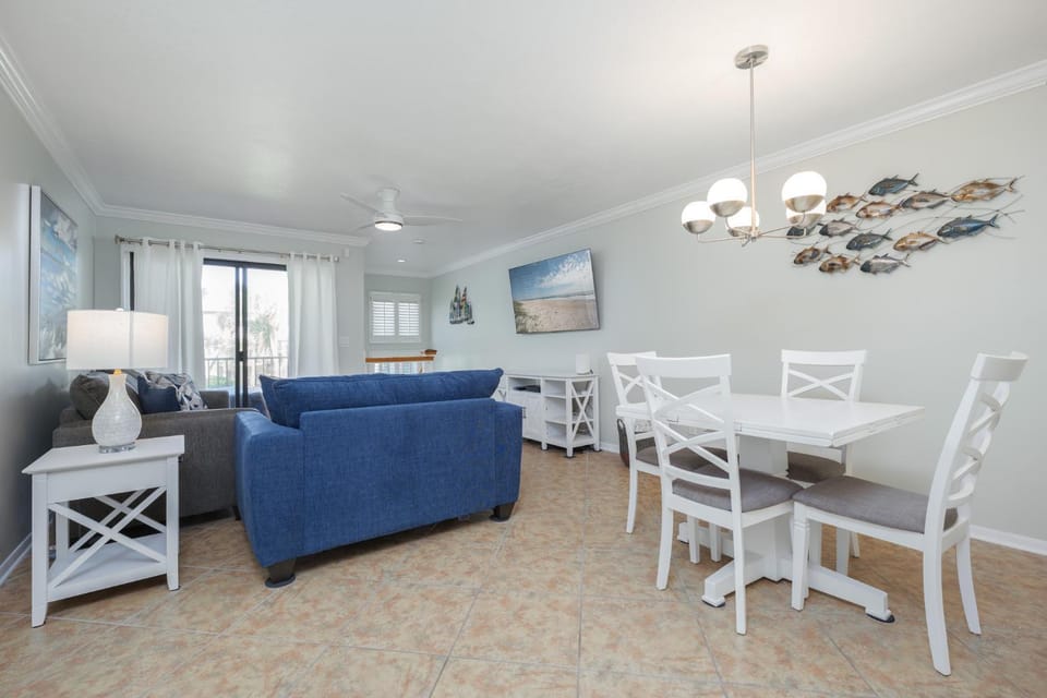Living room, Dining area, furniture