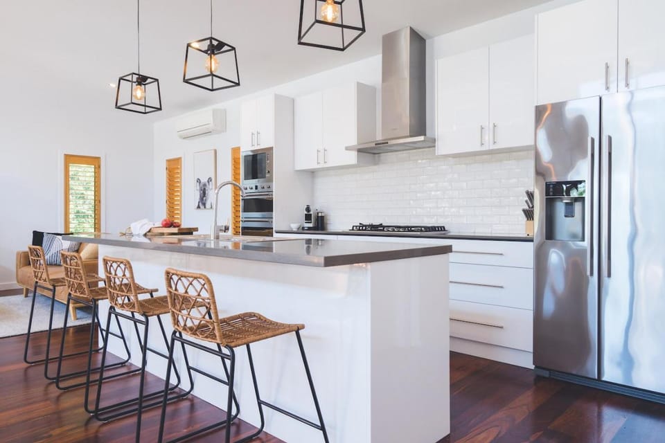 Kitchen or kitchenette, minibar, pet friendly, stove