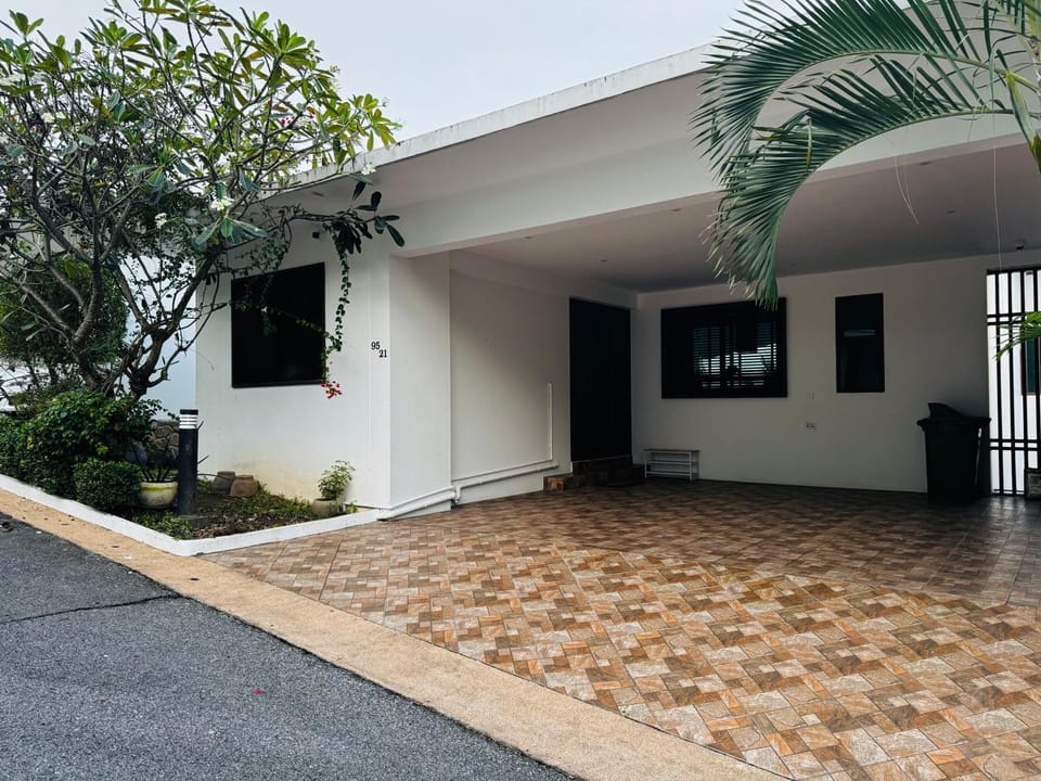 Property building, Parking