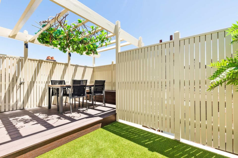 Garden, Balcony/Terrace, Dining area