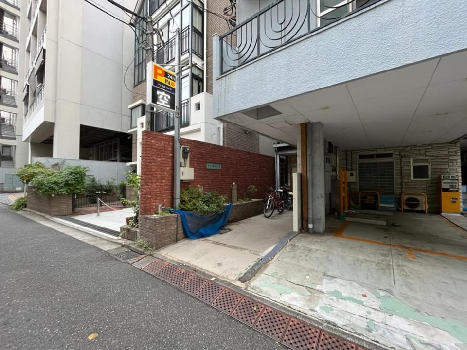 LUANAHOTEL IN YOTSUYA Apartment in Shinjuku
