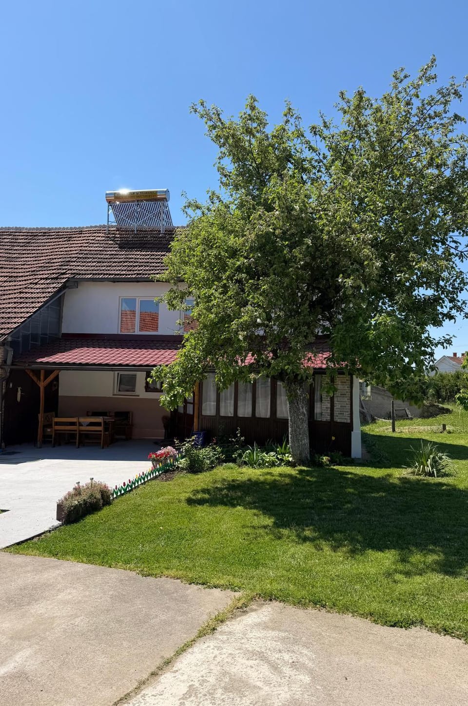 Property building, Garden