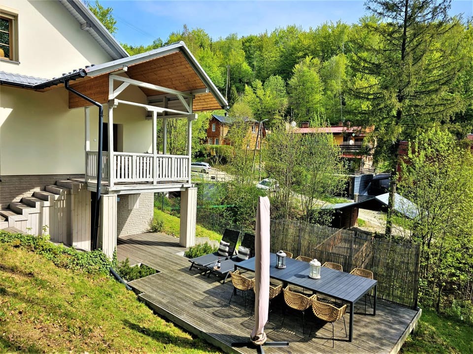 Property building, Garden, Garden