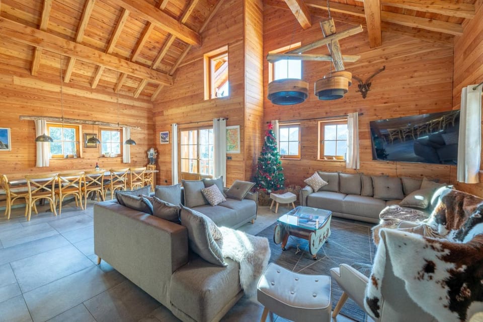 TV and multimedia, Living room