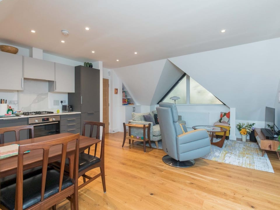 Kitchen or kitchenette, Living room, Other, Seating area, Dining area, stove