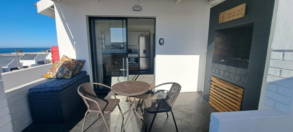 Patio, Day, Natural landscape, BBQ facilities, BBQ facilities, TV and multimedia, View (from property/room), View (from property/room), Balcony/Terrace, Balcony/Terrace, Kitchen or kitchenette, Living room, Seating area, Dining area, Sea view, Sea view, internet, internet