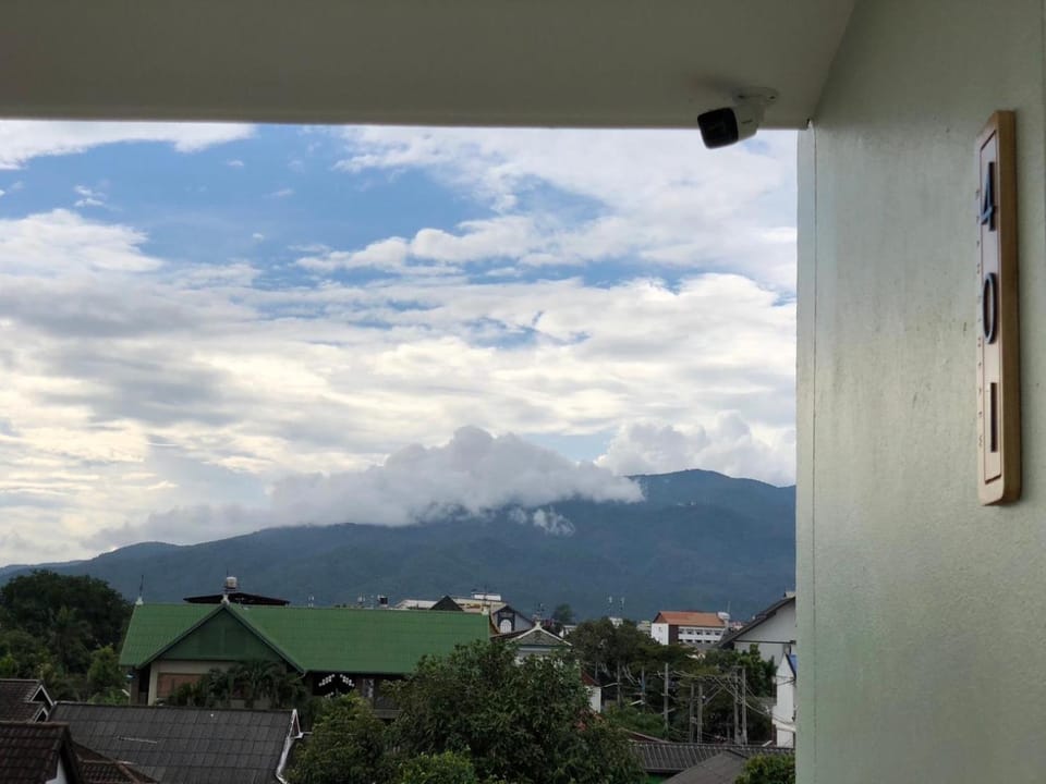 City view, Mountain view