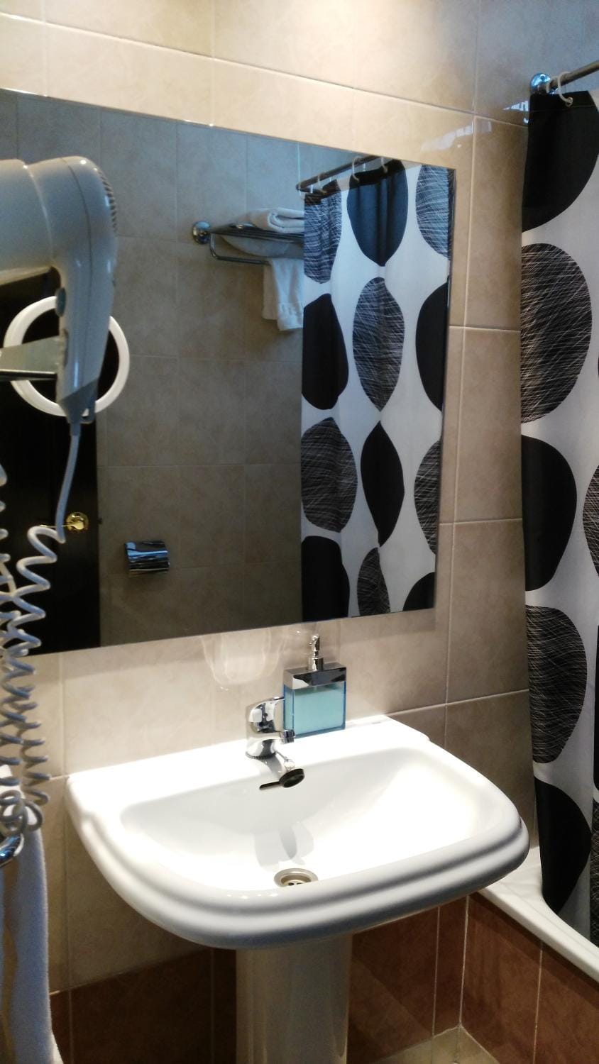 Santa Clara Hotel in Oviedo