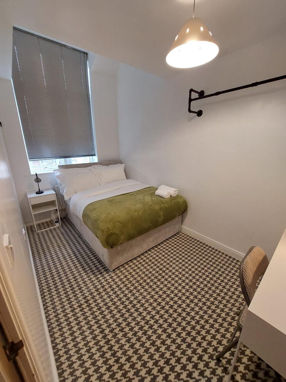 bankwellstreet Bed and Breakfast in Stretford