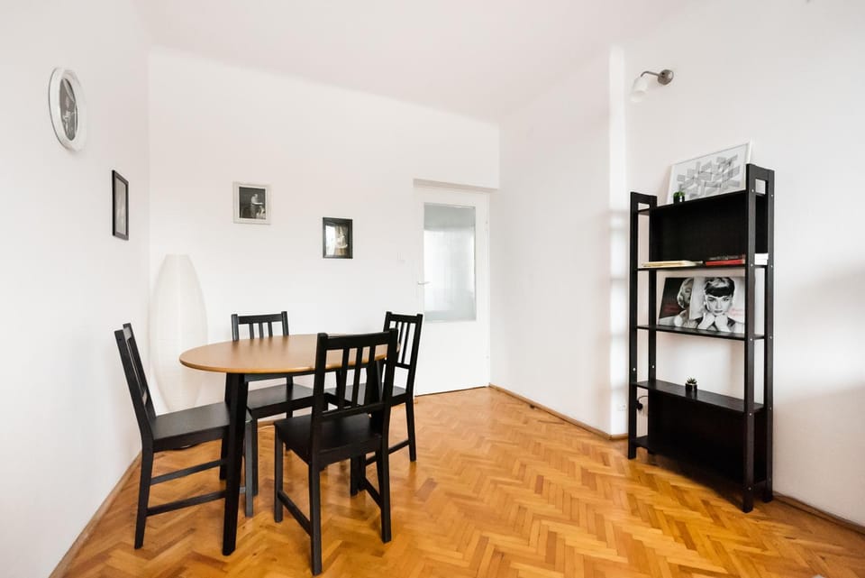 Dining area, Bedroom