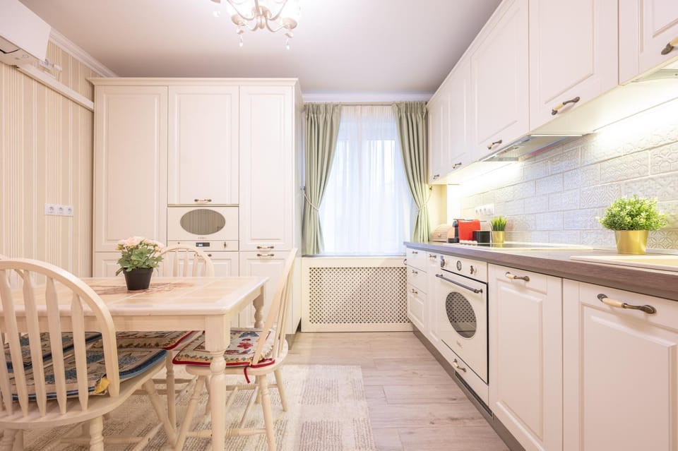 Coffee/tea facilities, Kitchen or kitchenette, Dining area, dishwasher, minibar, pet friendly, stove