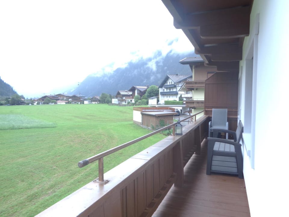 Natural landscape, Balcony/Terrace