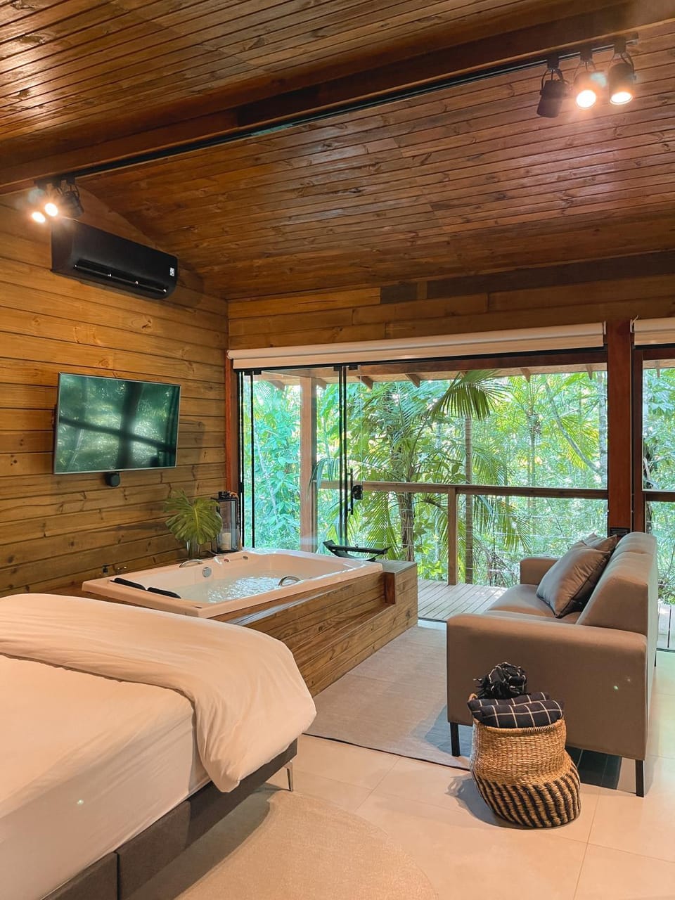 Cabana espetacular em meio à natureza em Pomerode Chalet in Pomerode