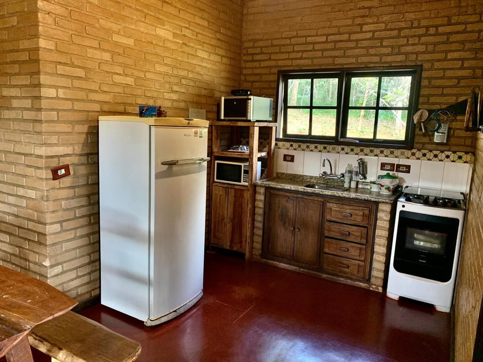 Coffee/tea facilities, Kitchen or kitchenette, minibar, pet friendly, stove